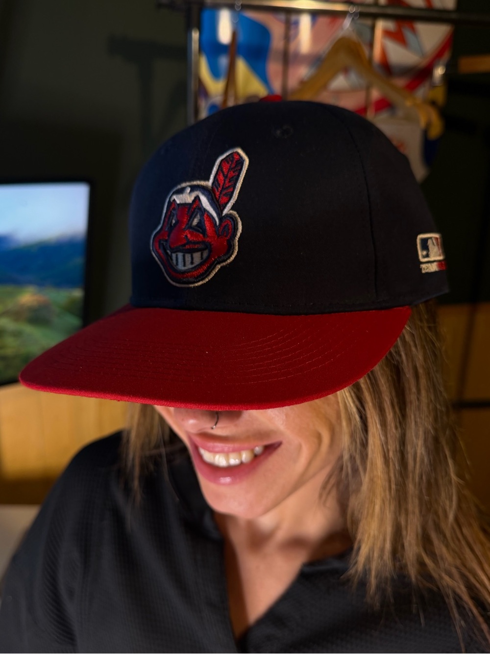MLB Cleveland Indians Navy and Red Velcro Adjustable Cap Osfa